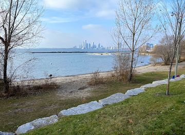 canada/golden-horseshoe/attraction/sunnyside-park