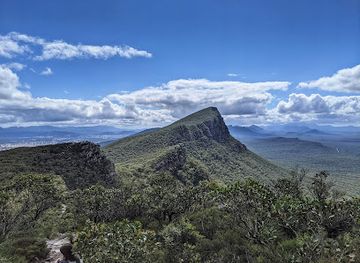 australia/western-district/attraction/mount-abrupt-mud-dadjug