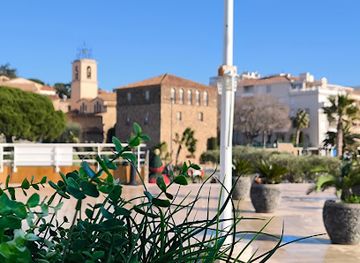 france/cote-d-azur/attraction/quais-de-sainte-maxime