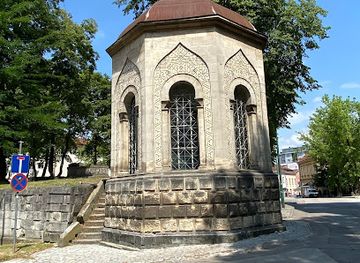 bosnia-and-herzegovina/una-sana-canton/attraction/turbe-mauzolej-bihac