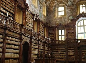 italy/amalfi-coast/attraction/complesso-monumentale-dei-girolamini