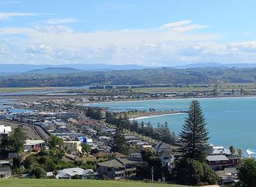 new-zealand/hawke-s-bay/attraction/bluff-hill-domain