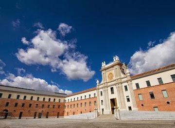 spain/madrid/attraction/centro-de-cultura-contemporanea-condeduque