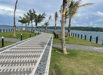 philippines/davao/attraction/seaside-promenade-azuela-cove