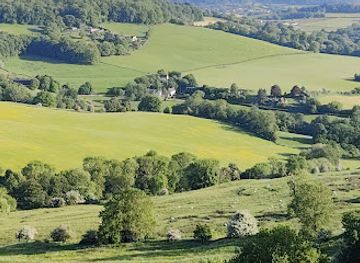 united-kingdom/the-cotswolds/attraction/haresfield-beacon-standish-wood-national-trust