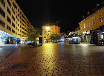 croatia/zagreb/attraction/europski-trg