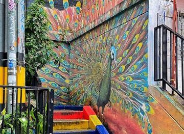 colombia/medellin/attraction/comuna-13-tours
