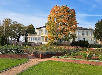 estonia/tartu-county/attraction/luunja-manor