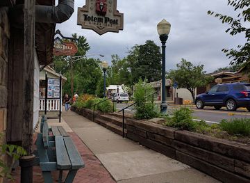 indiana/brown-county-state-park/attraction/brown-county-art-guild