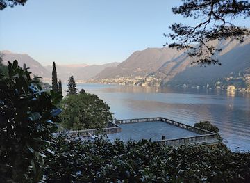 italy/lake-como/attraction/chilometro-della-conoscenza