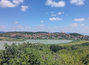 hungary/balaton-uplands/attraction/harmashegyi-kup