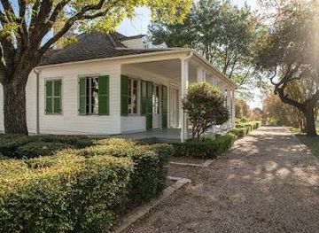 texas/mckinney-falls-state-park/attraction/french-legation-state-historic-site