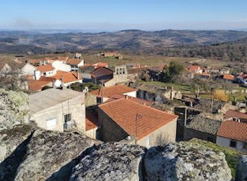 portugal/beira-alta/attraction/castelo-de-ranhados