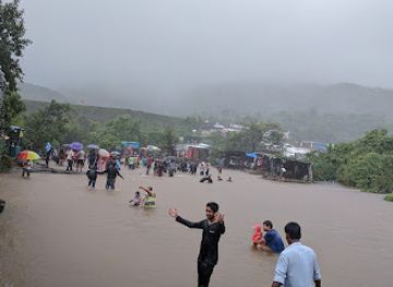 india/konkan-coast/attraction/bhushi-dam