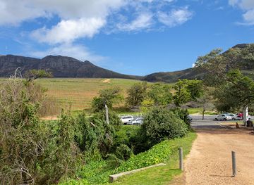 south-africa/cape-town/constantia/attraction/groot-constantia-museum
