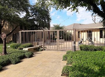 texas/east-texas/attraction/the-old-jail-art-center