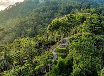 indonesia/borobudur/attraction/sinar-hill