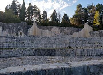 bosnia-and-herzegovina/mostar/attraction/partisan-memorial-cemetery