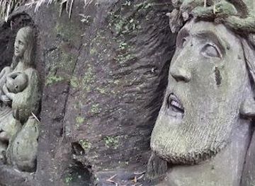 philippines/manila/attraction/maragondon-stone-carvings-inukit