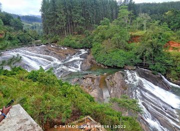 sri-lanka/kegalle-district/attraction/galpoththa-natural-water-slide