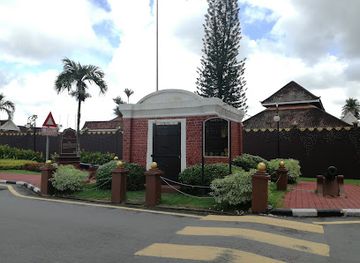 malaysia/kota-bharu/attraction/pitis-bank-kota-bharu-kelantan