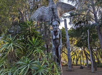 california/menlo-park/attraction/papua-new-guinea-sculpture-garden