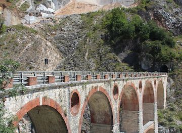 italy/lunigiana/attraction/cava-museo-fantiscritti