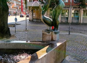 denmark/aalborg/attraction/gasepigen-af-gerhard-henning