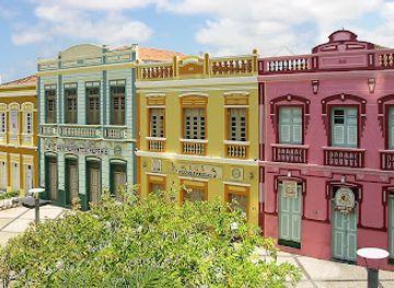 brazil/fortaleza/beira-mar/attraction/centro-dragao-do-mar-de-arte-e-cultura