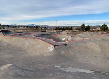 oregon/klamath-basin/attraction/steen-sports-park