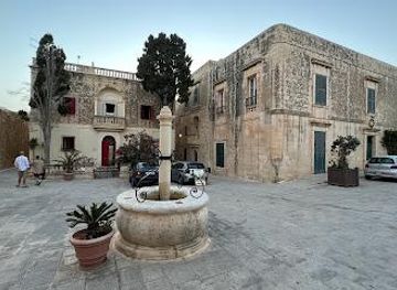 malta/qawra/attraction/bastion-square