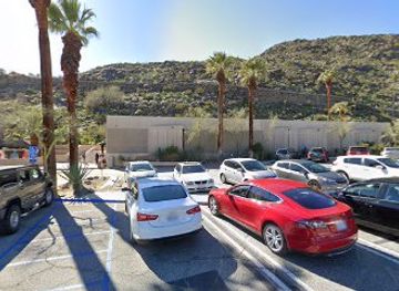 california/palm-springs/attraction/riddle-routes