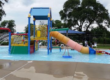 indiana/the-dunes/attraction/kennedy-water-park