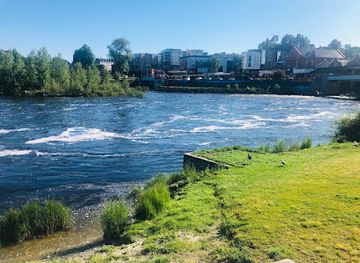 norway/buskerud/attraction/terrace-view-waterfall