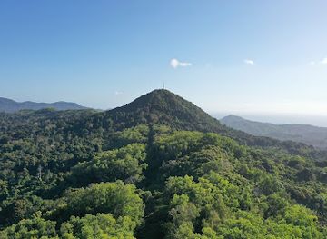 mayotte/plage-de-papani/attraction/mont-combani