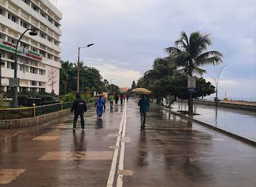 india/puducherry/promenade-beach/attraction/happy-street