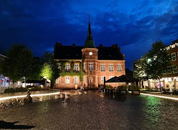 denmark/silkeborg/attraction/statue-of-michael-drewsen