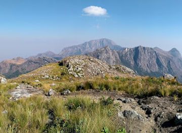 malawi/phalombe-plains/attraction/trek-mulanje
