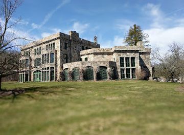 massachusetts/south-coast/attraction/borderland-state-park