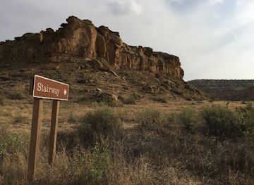 new-mexico/chaco-culture-national-historical-park/attraction/chacoan-stairway