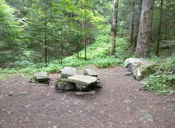 romania/ceahlau-national-park/attraction/the-table-of-silence-of-ceahlau