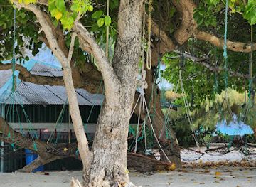 maldives/haa-alif-atoll/attraction/bandharu-park