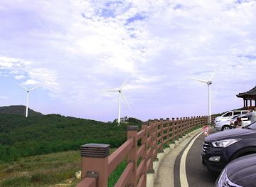 south-korea/pohang/attraction/gyeongju-wind-farm