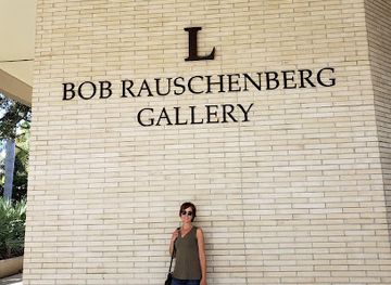 florida/fort-myers/attraction/bob-rauschenberg-gallery