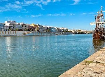 spain/seville/attraction/muelle-de-la-sal