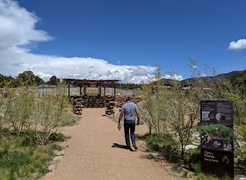 new-mexico/santa-fe/downtown-santa-fe/attraction/santa-fe-botanical-garden