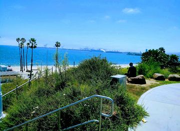 california/long-beach/attraction/bixby-park