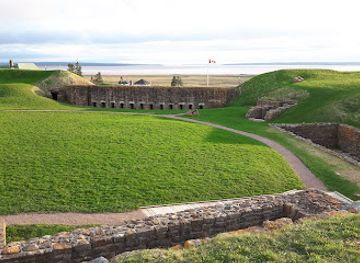 canada/maritimes/attraction/fort-beausejour-fort-cumberland-national-historic-site