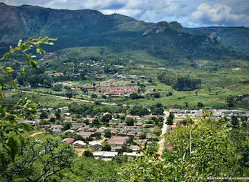 Nyamaka Hill and Viewpoint