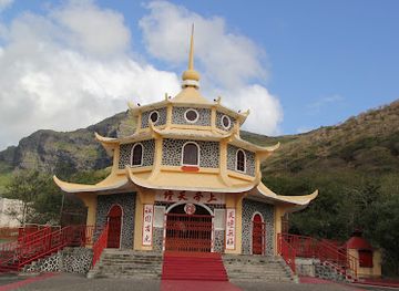 mauritius/plaines-wilhems/attraction/thien-thane-pagode